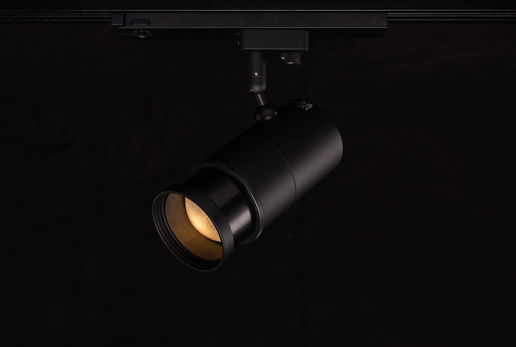 ZTA.70.Mains Track.Zoom.VN